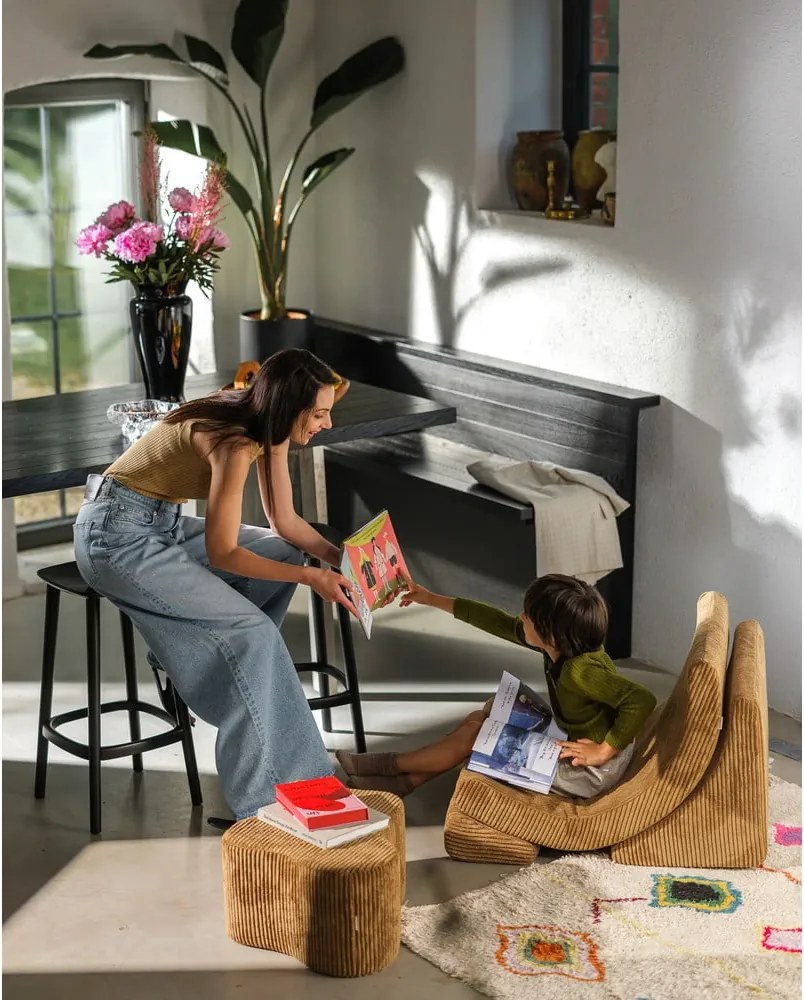 Barna kordbársony gyerek fotel Moon – Wigiwama