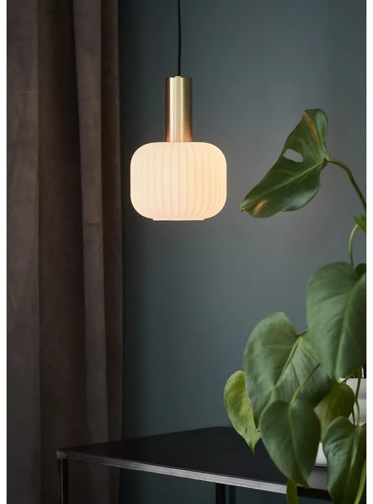 Fekete-aranyszínű függőlámpa üveg búrával Sober – Markslöjd