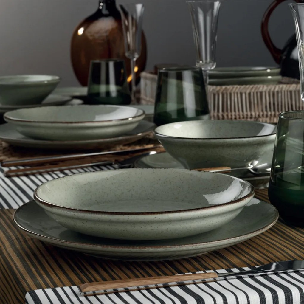 18 részes porcelán étkészlet zöld