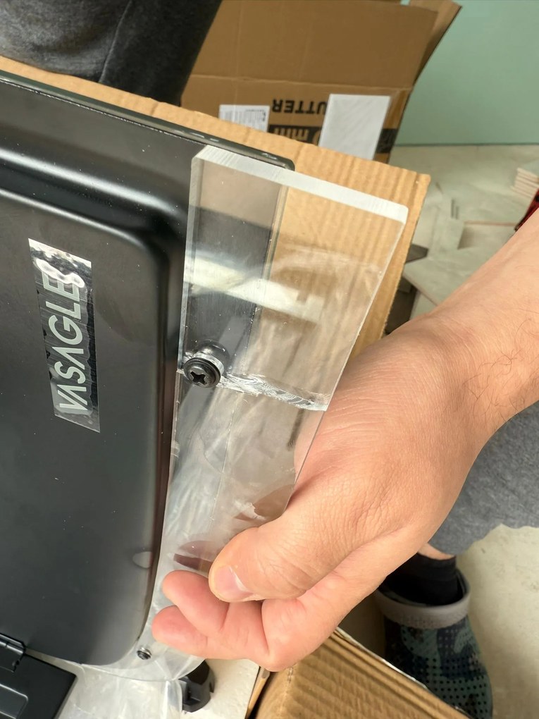 Tükörszekrény világítással, Fali szekrény, AC csatlakozóval és 2 USB porttal, fekete Outlet