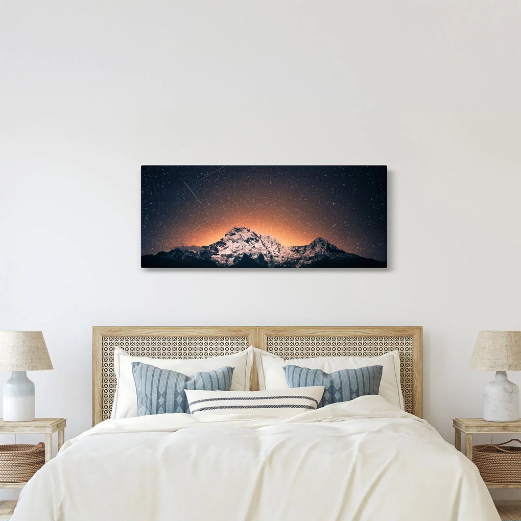 Egy éjszakai égbolt és a hegy képe (120x50 cm)