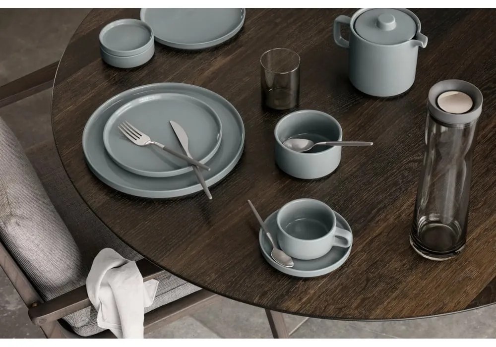 Világosszürke-ezüstszínű rozsdamentes acél evőeszköz készlet 16 db-os Maxime – Blomus