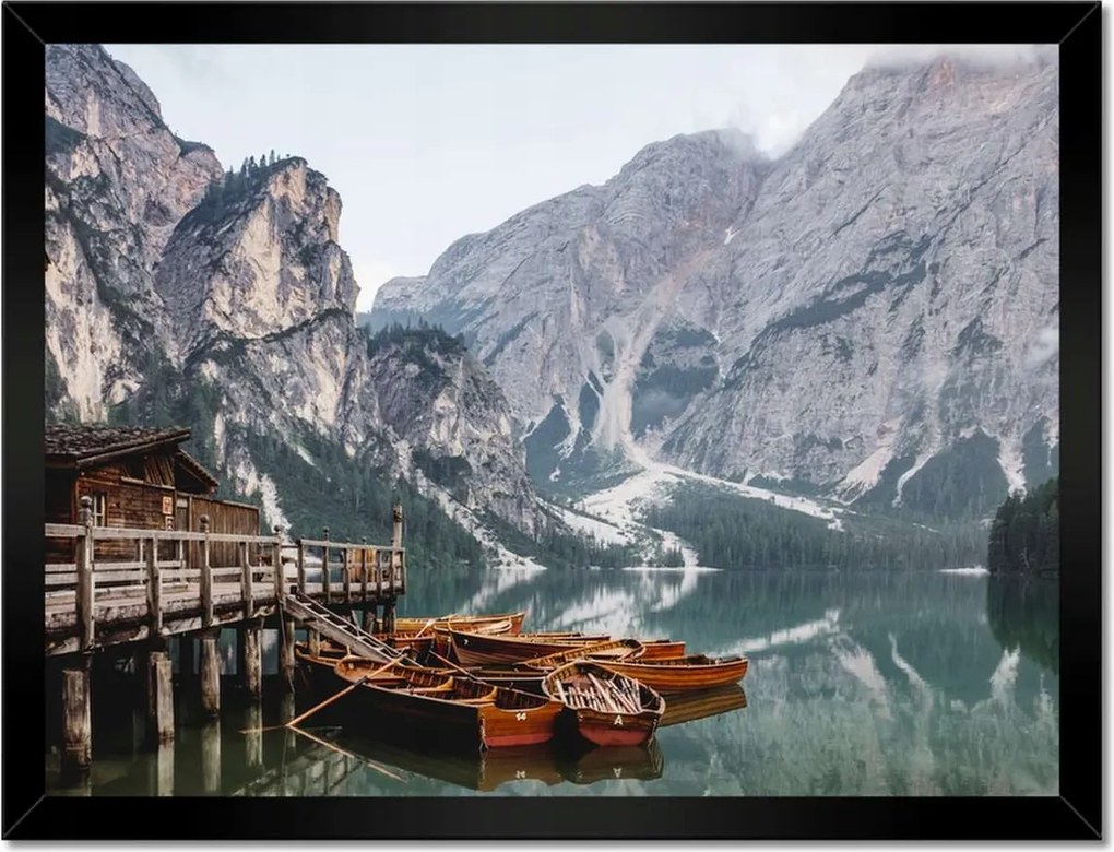 Poszterek keretben 40x30 Hegyi kikötő csónakokkal