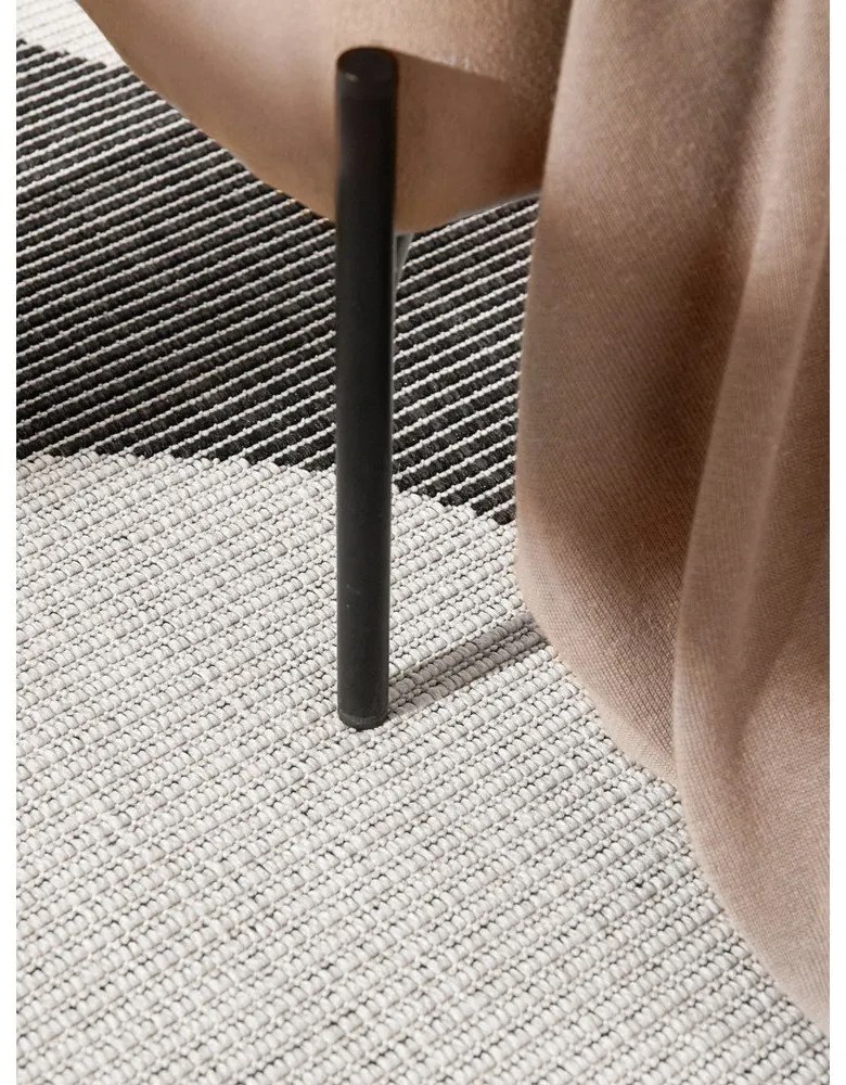 Fekete-fehér kerek kültéri-beltéri szőnyeg ø 160 cm Duet Bowen – NORTHRUGS