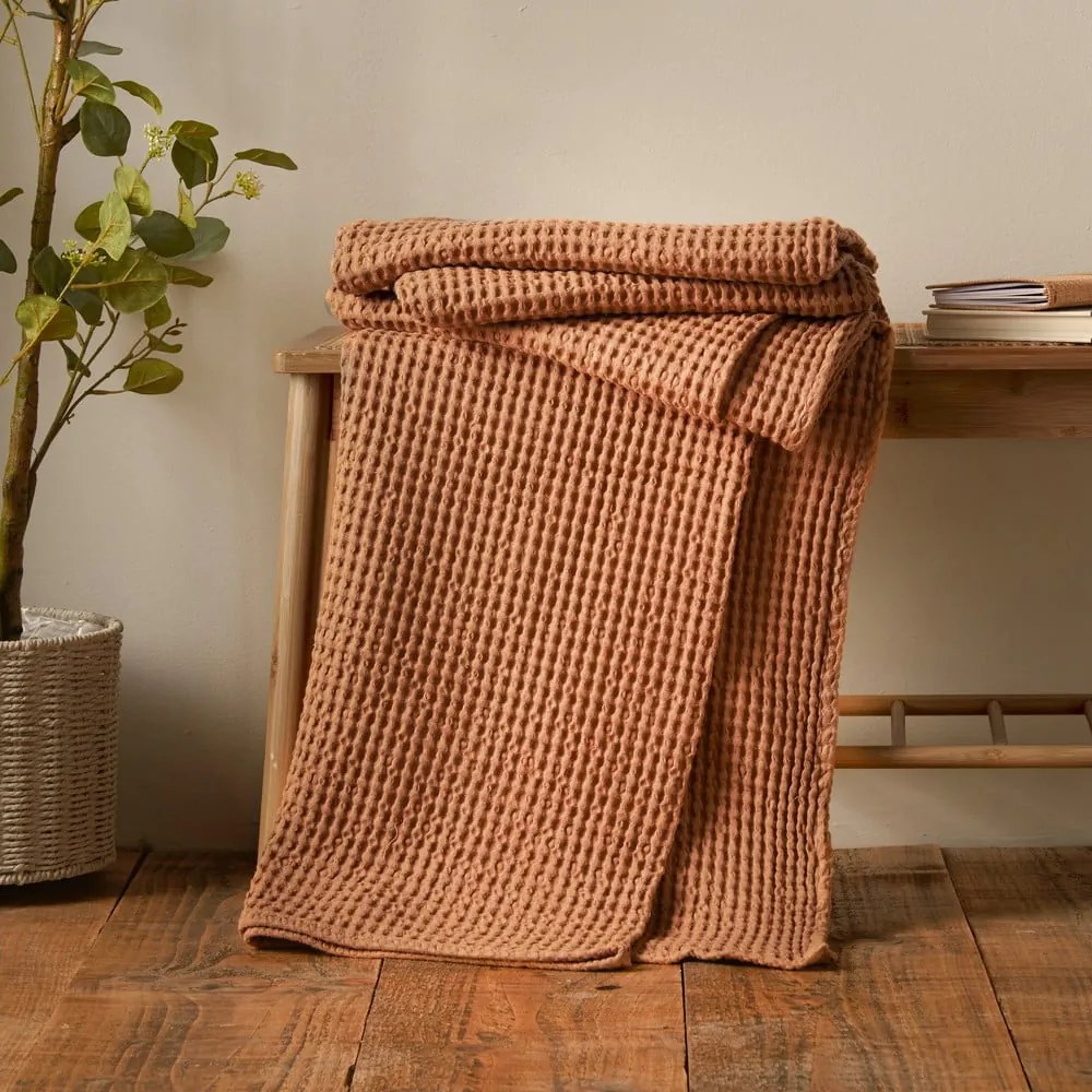 Barna pamut takaró 150x200 cm Jaipur Chunky Waffle – Pineapple Elephant
