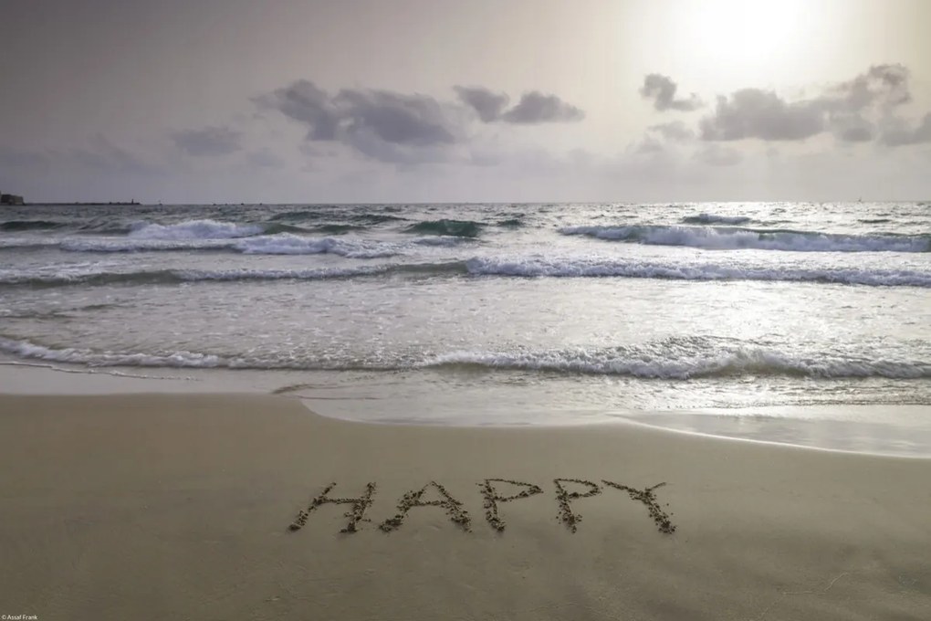 Poszter 45x30cm Happy szó a tengerparton, Assaf Frank