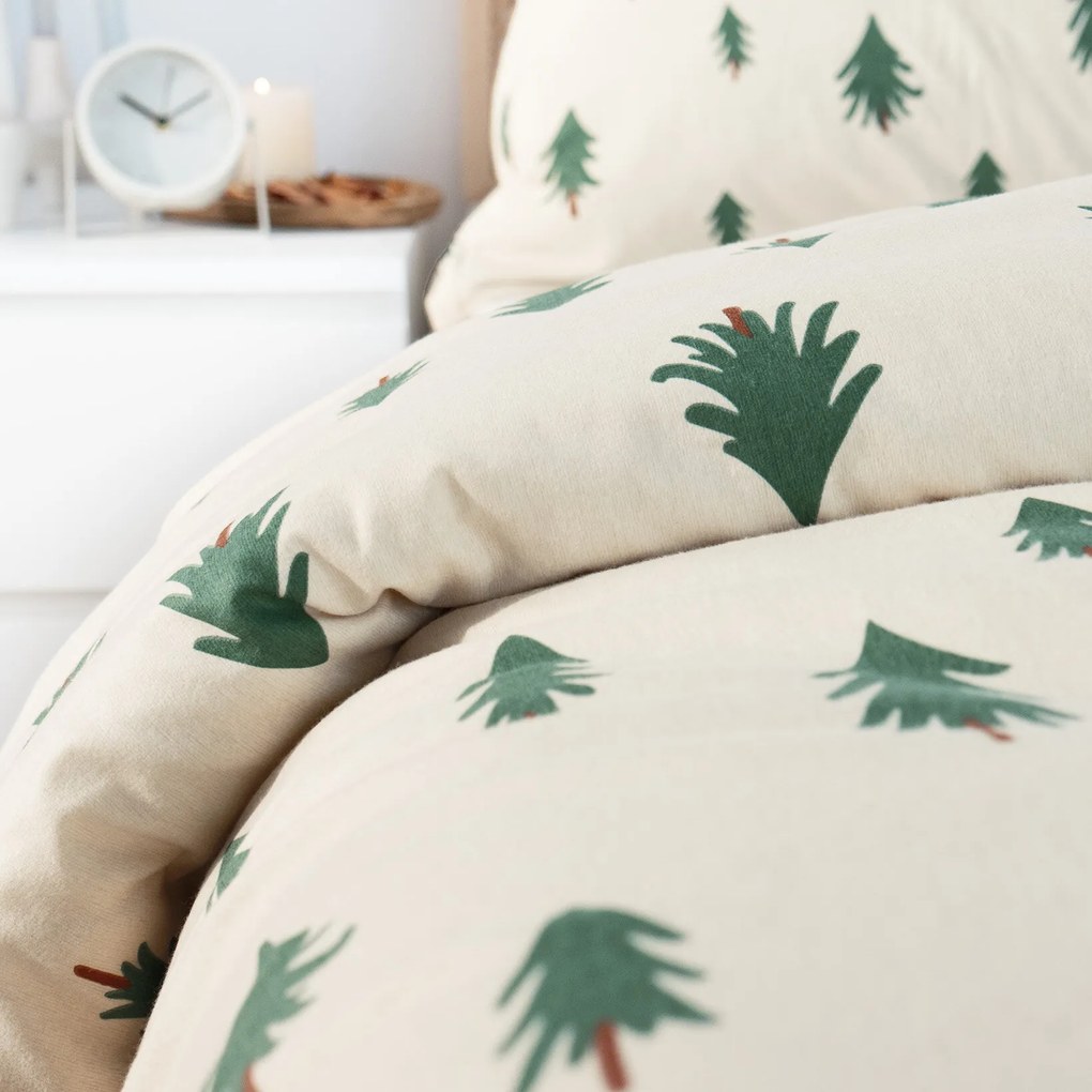 Goldea flanel ágyneműhuzat - fenyőfák natúr alapon 240 x 220 és 2db 70 x 90 cm