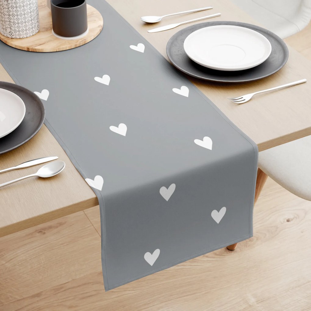 Goldea pamut asztali futó - szívecskék, szürke alapon 20x140 cm