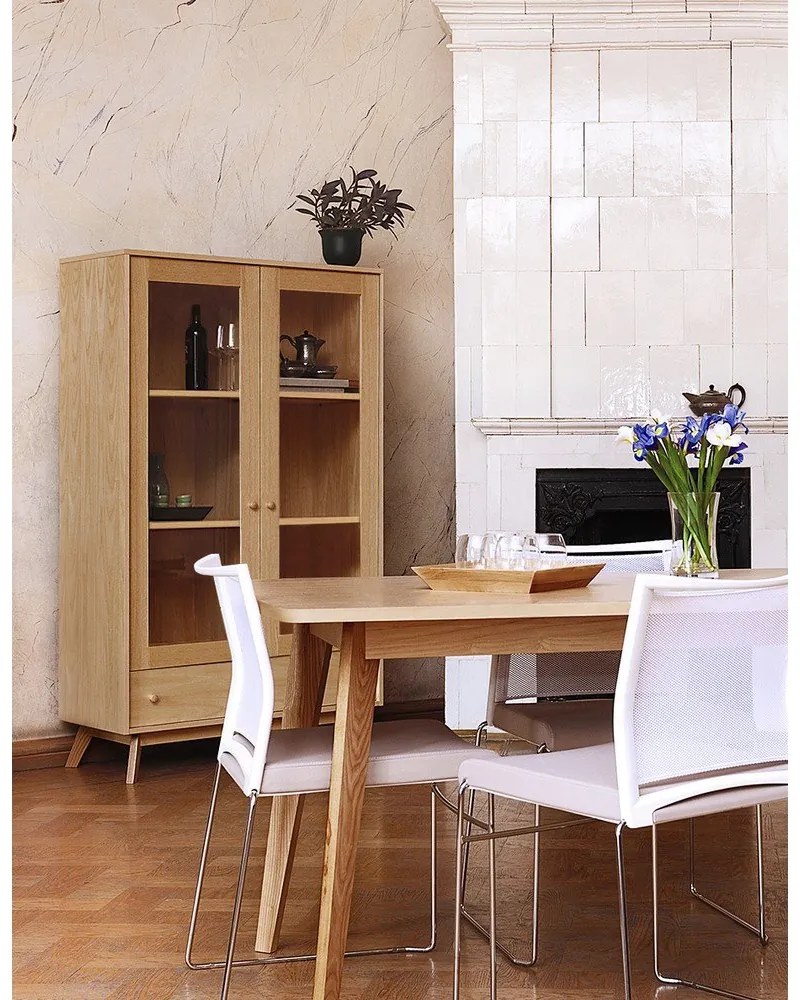 Natúr színű tálalószekrény tölgyfa dekorral 100x170 cm Kensal – Woodman