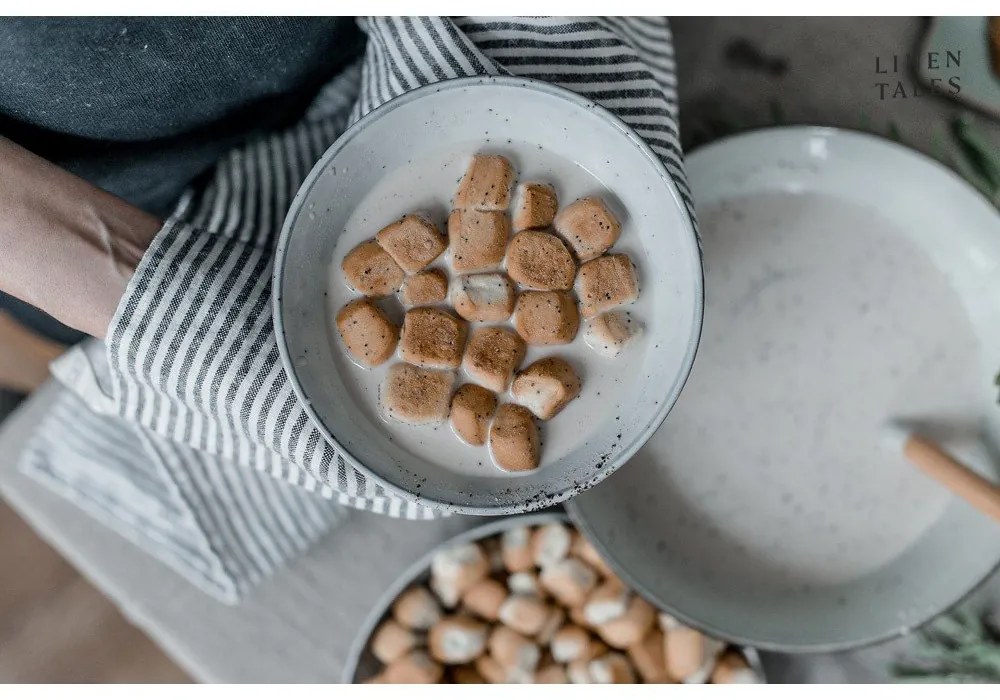 Len konyharuha 45x65 cm Thin Black Stripes – Linen Tales