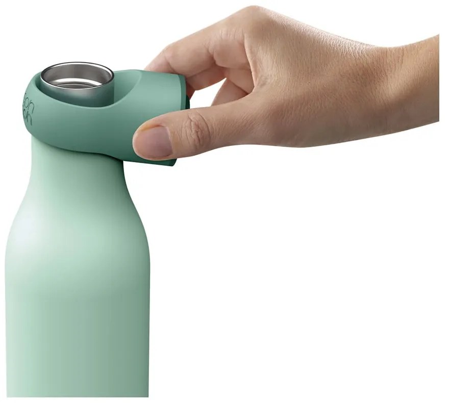 Mentazöld rozsdamentes acél utazó ivópalack 500 ml Loop – Joseph Joseph