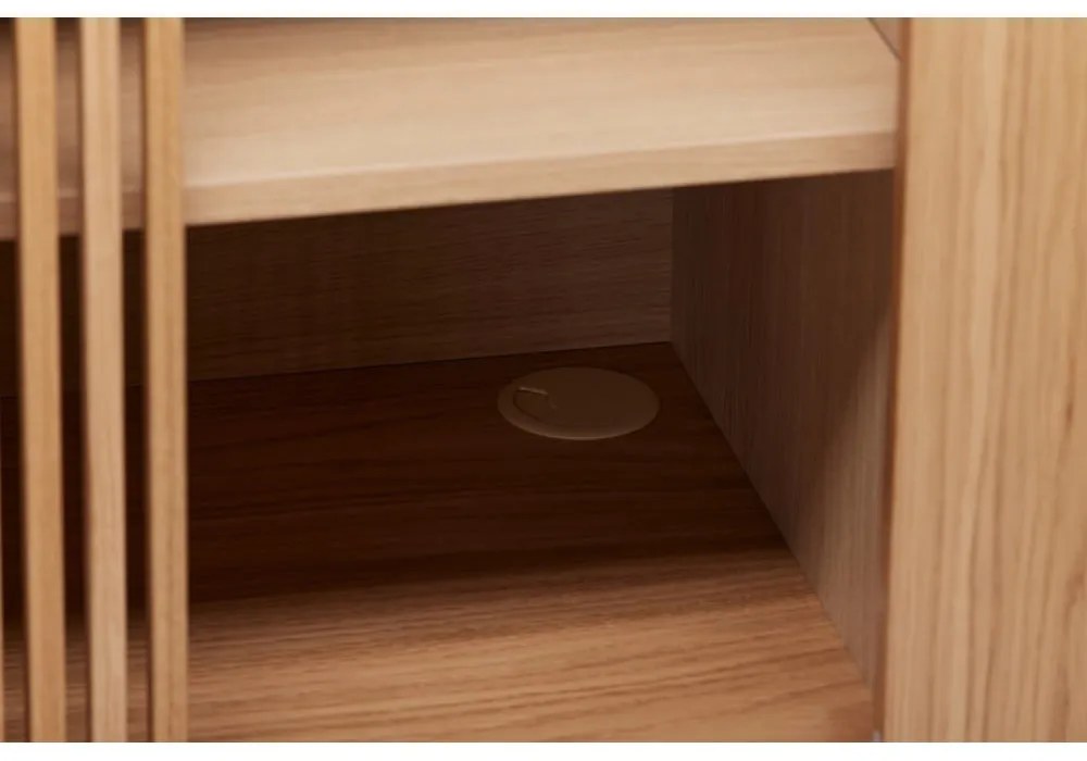 Natúr színű alacsony komód tölgyfa dekorral 188x75 cm Ende – Woodman