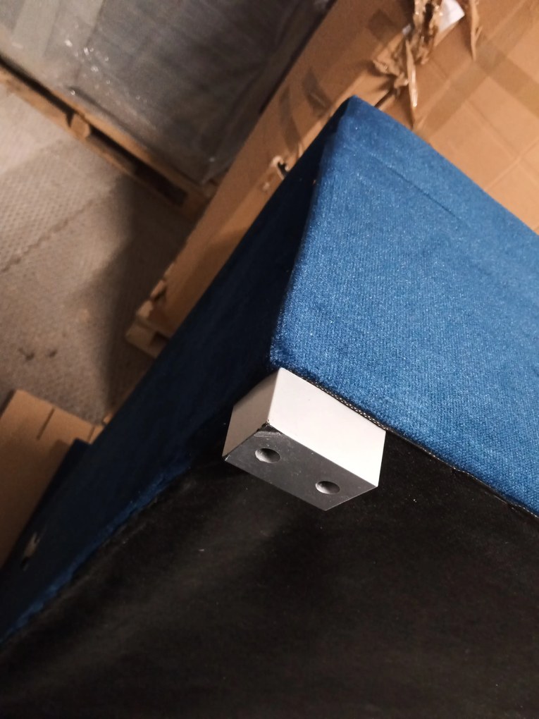 AKCIÓ Sötétkék kihúzható sarokkanapé ZENOVA 220x140 cm, kétoldalas II. osztályú