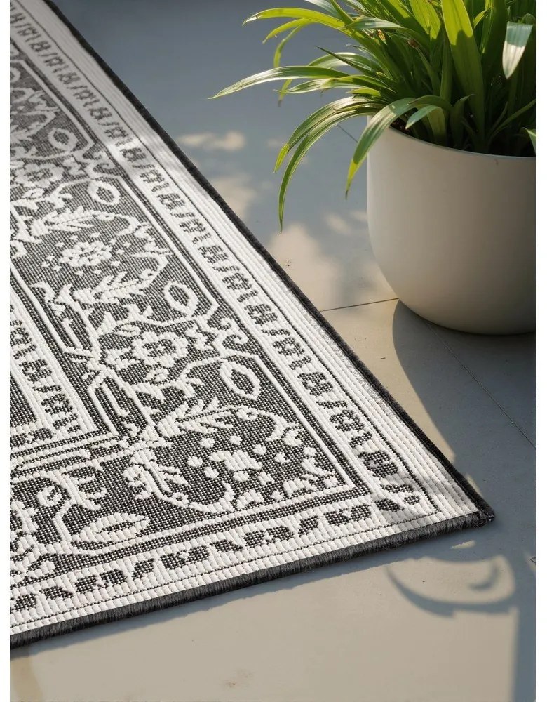 Fekete-fehér kültéri-beltéri szőnyeg 160x230 cm Duet Kona – NORTHRUGS