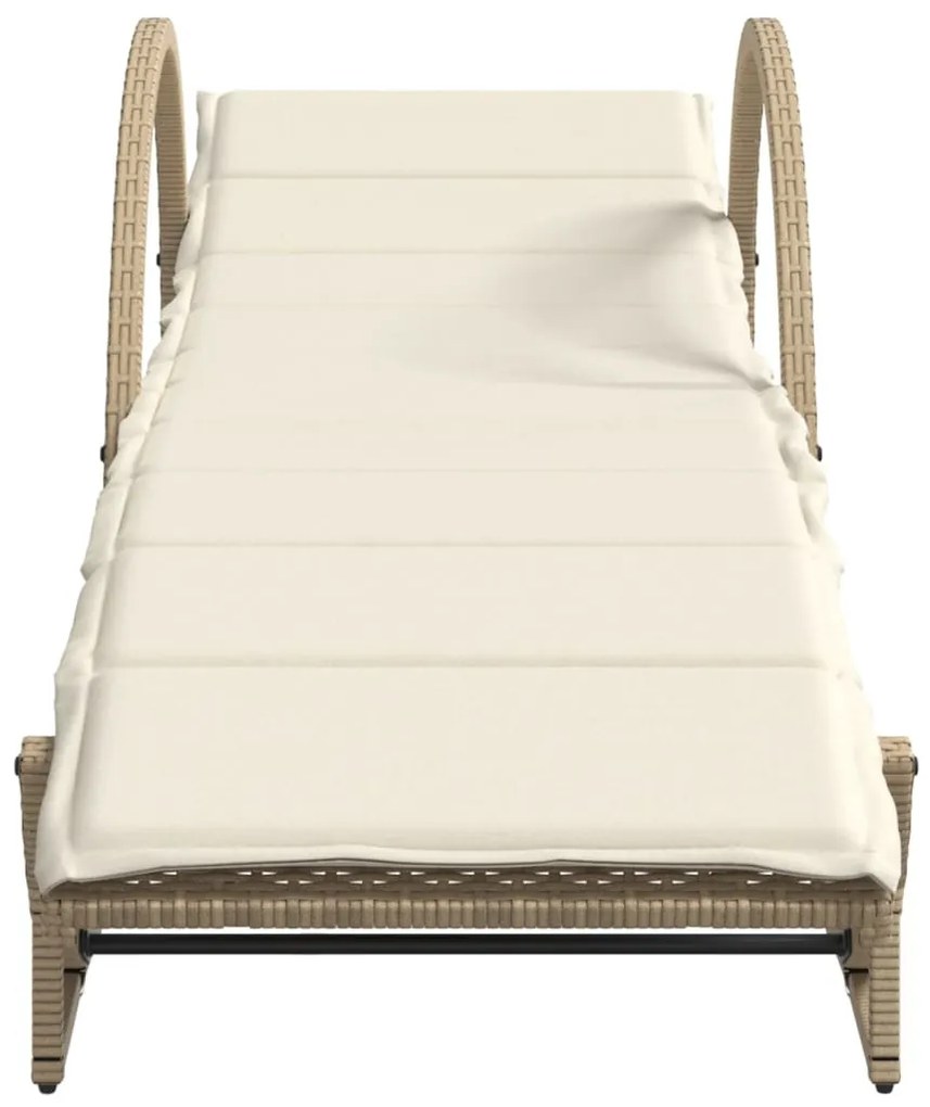 2 db bézs polyrattan napozóágy párnával