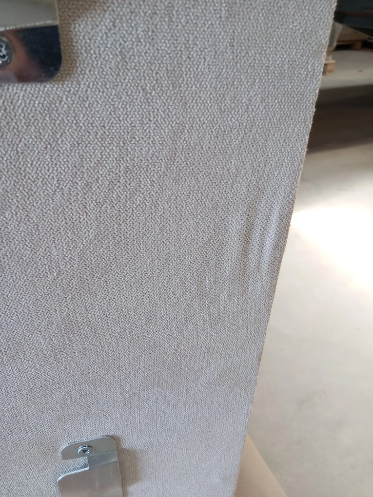 AKCIÓ Kihúzható, kétoldalas L alakú kanapé SEVIO 246x145 cm, krém színű + 2 díszpárna INGYEN II. osztály