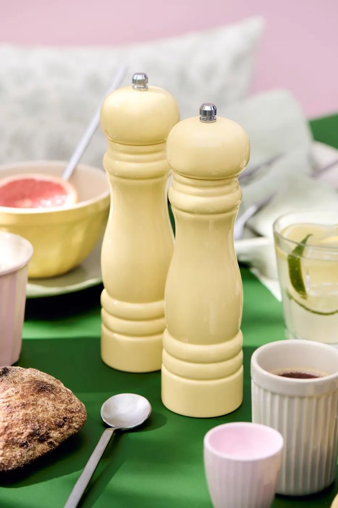 2 darab világos sárga fa só- és borsőrlő szett LIGHT YELLOW