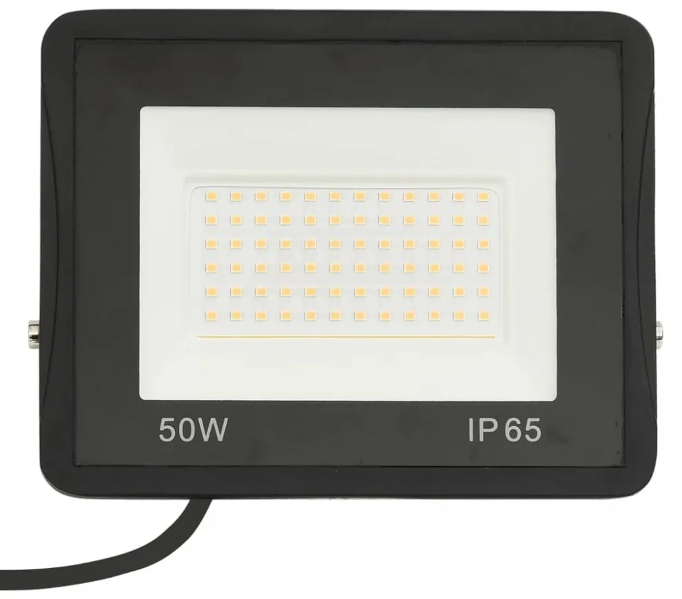 2 db meleg fehér fényű LED-es reflektor 50 W