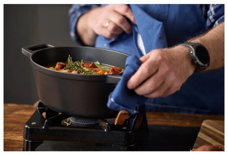 Indukciós tűzhelyhez alkalmas öntöttvas edény fedővel 3,8 l – Holm