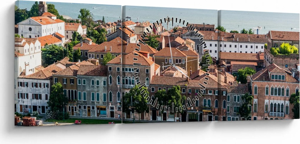Kép - Légi felvétel a városra (órával) (90x30 cm)