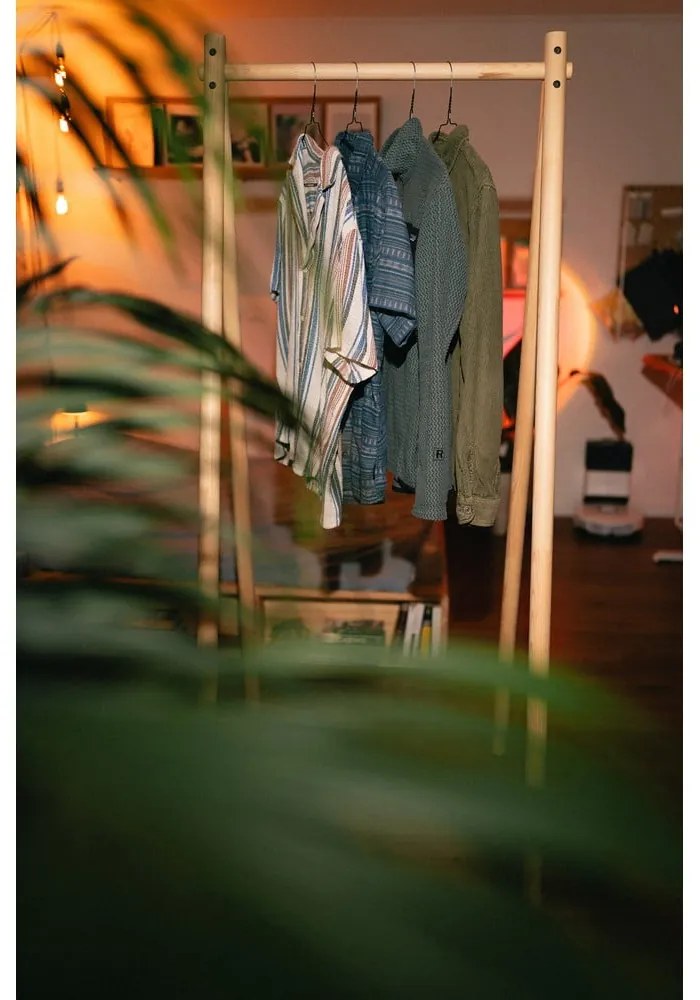 Hongi borovi fenyő ruhatartó állvány - Karup Design