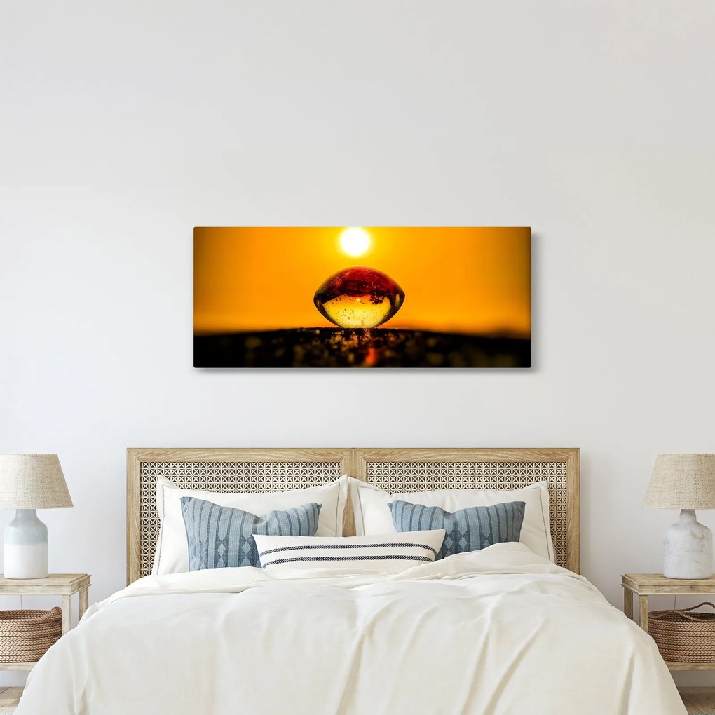 Egy üvegcsepp képe (120x50 cm)