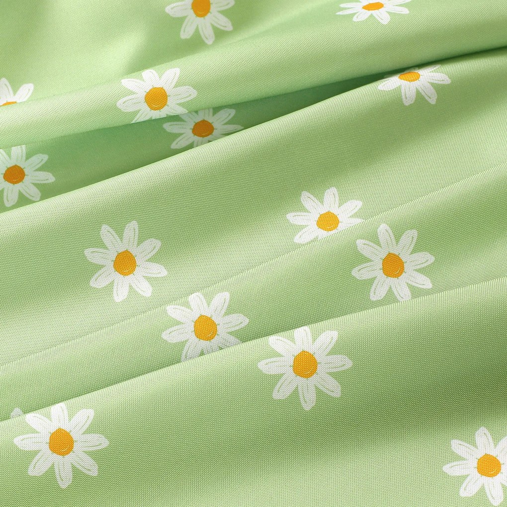 Goldea viaszosvászon terítő - százszorszépek zöld alapon 120 x 120 cm