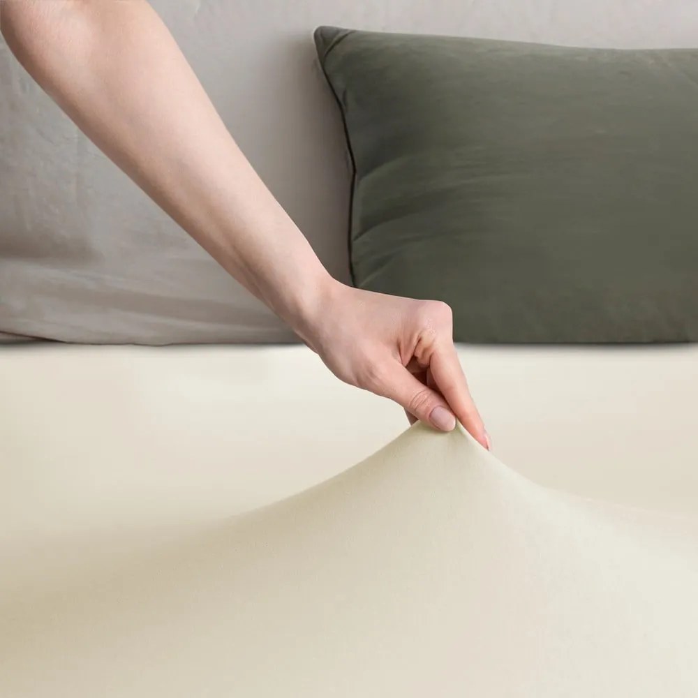 Bézs gumis jersey lepedő 220x200 cm Amber – Restilo