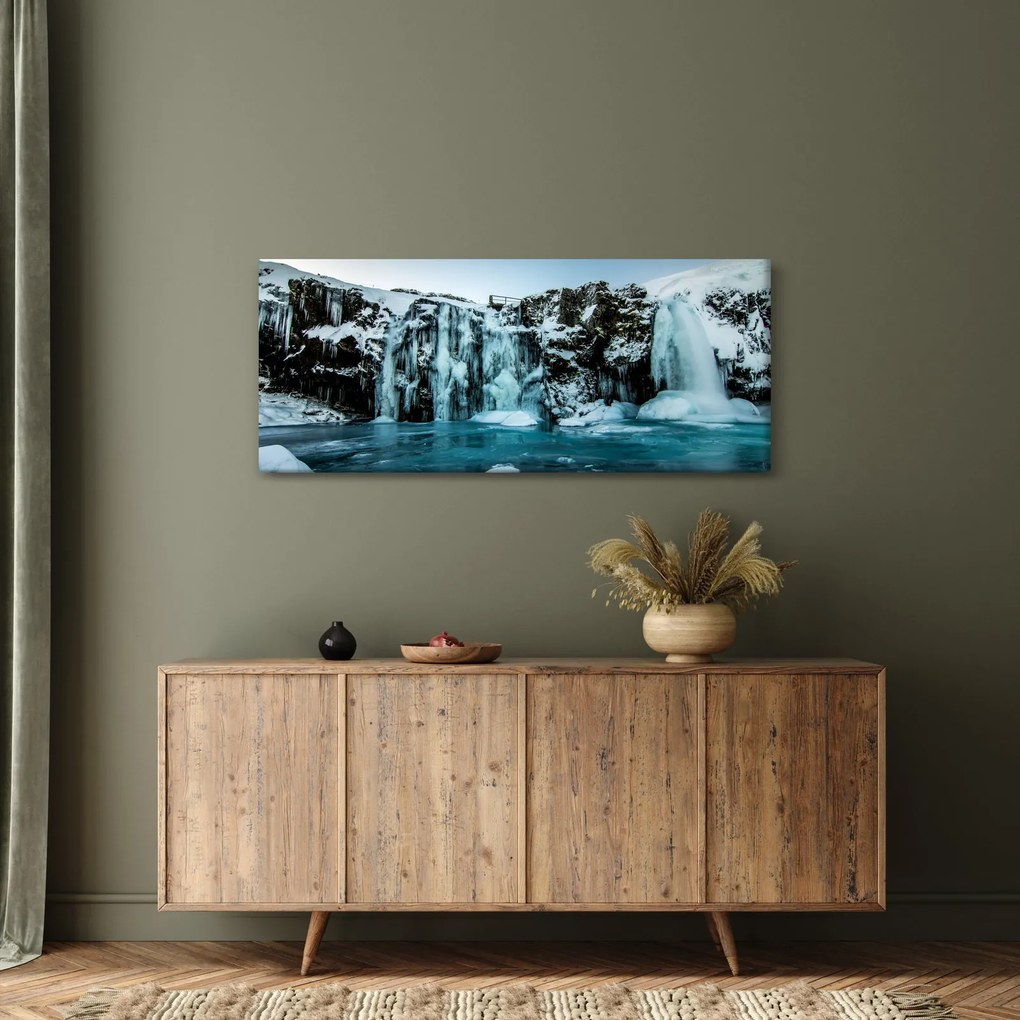 Befagyott vízesés képe (120x50 cm)