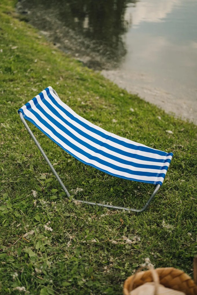 Összecsukható strandnyugágy SAND, kék csíkokkal