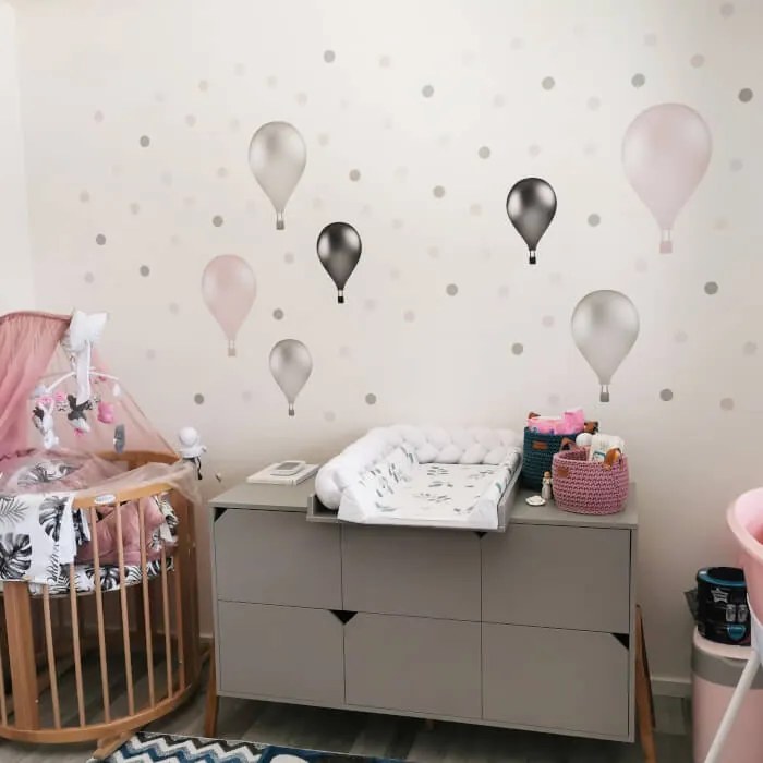 INSPIO Falmatrica gyerekszobába - Rózsaszín, szürke hőlégballonok