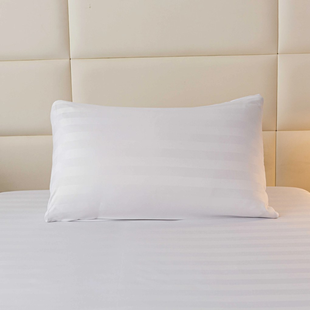 Mikroszálas hotelszoba lepedő 140x240 cm és párnahuzat 50x70 cm JASMINE, fehér Rögzítés: Bújtatós