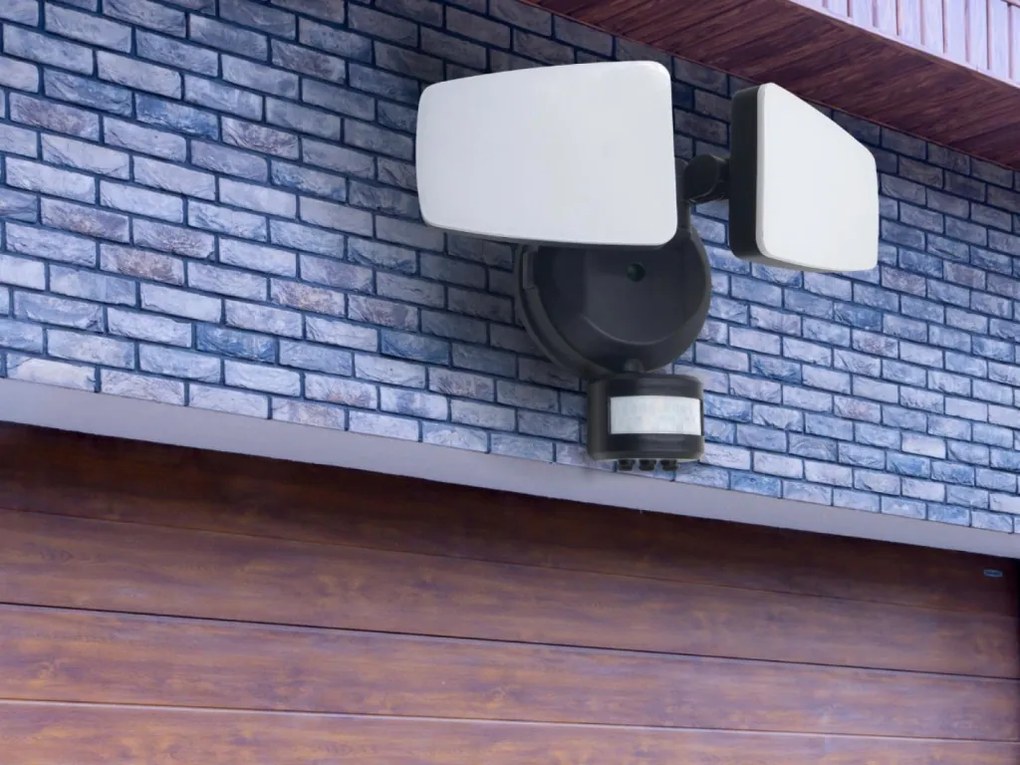 Kültéri fekete LED reflektor PIR érzékelővel 24W/3000K/4000K/6000K - LFX025