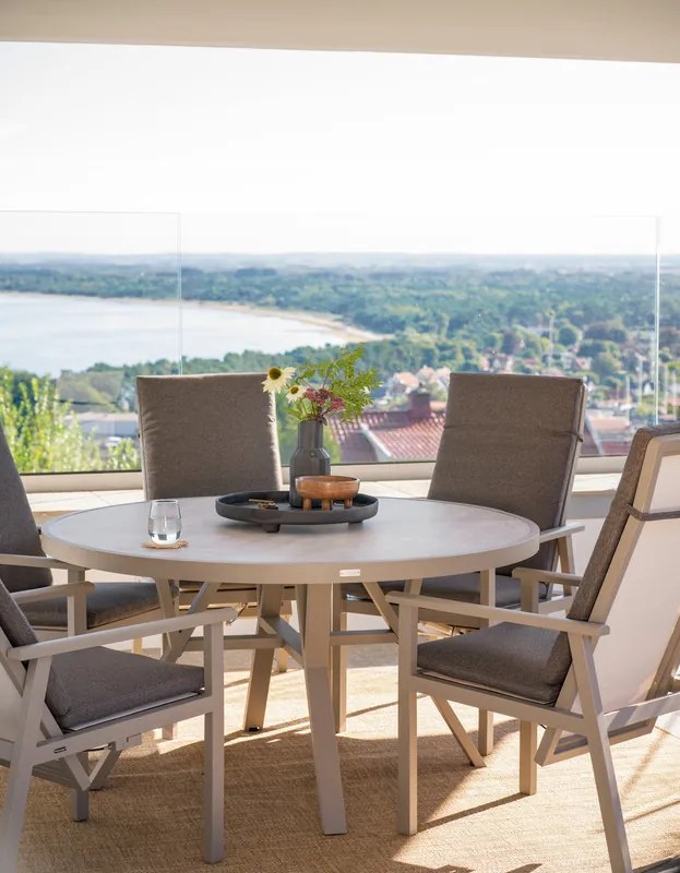 Samvaro kerti étkezőasztal