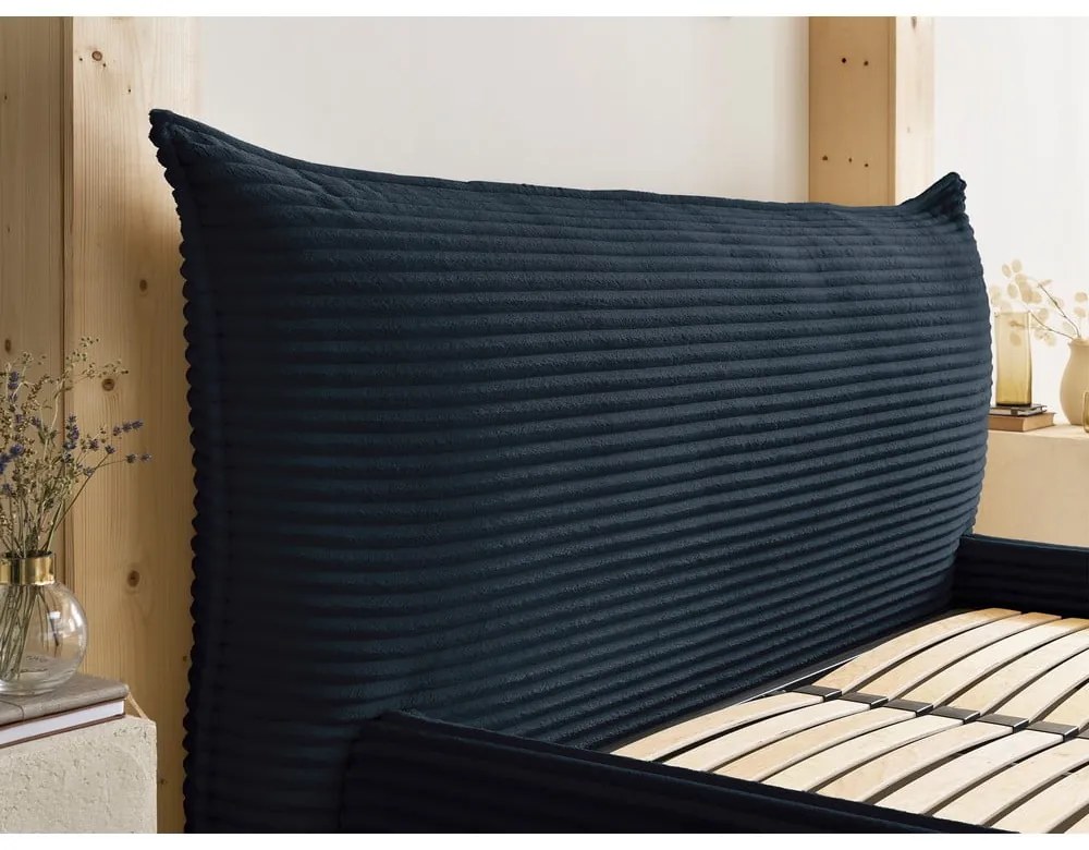 Sötétkék kárpitozott ágyneműtartós franciaágy ágyráccsal 180x200 cm Jade – Bobochic Paris