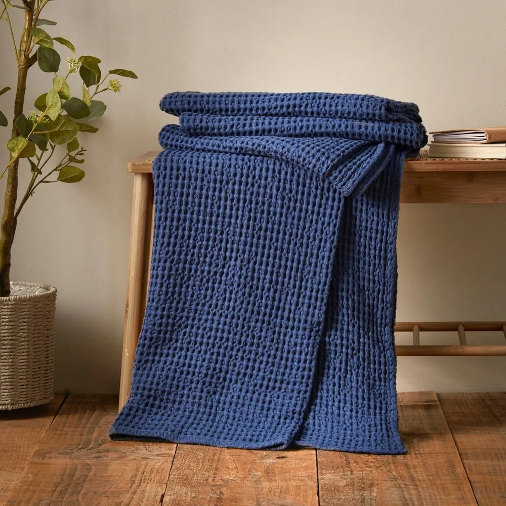 Sötétkék pamut takaró 150x200 cm Jaipur Chunky Waffle – Pineapple Elephant