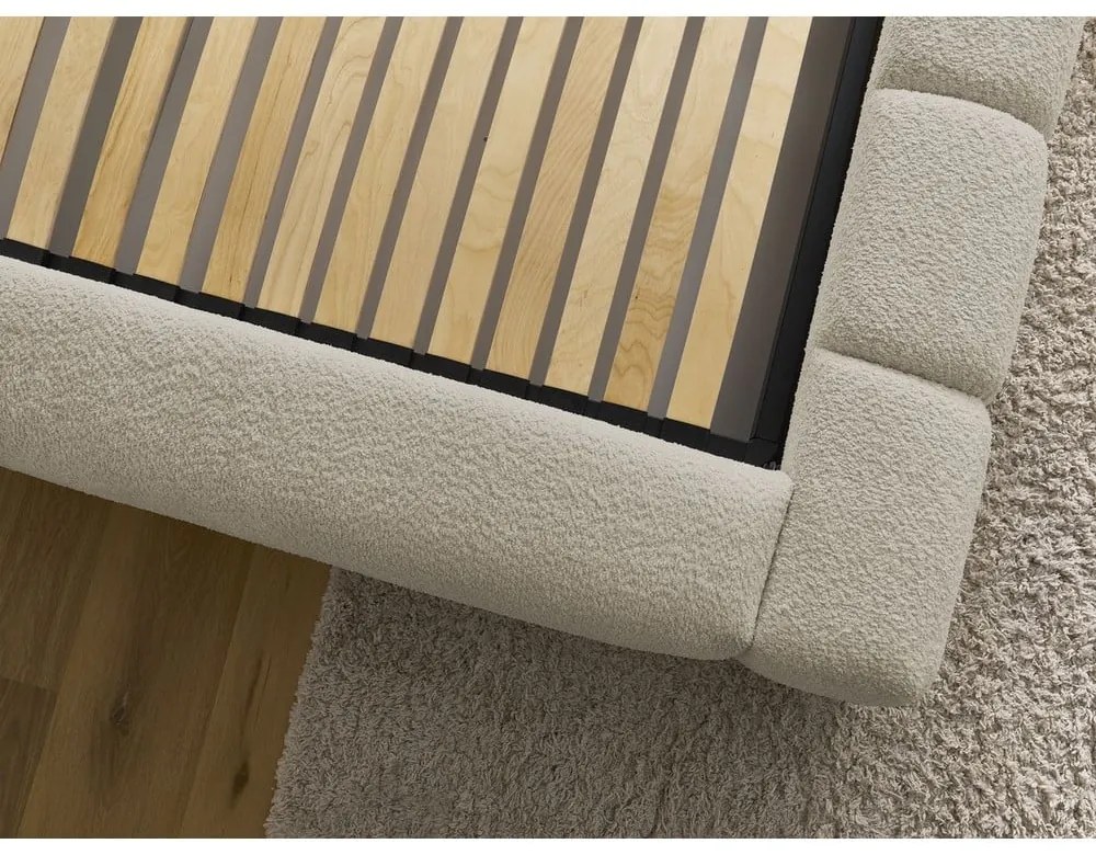 Bézs kárpitozott ágyneműtartós franciaágy ágyráccsal 140x190 cm Denali – Bobochic Paris