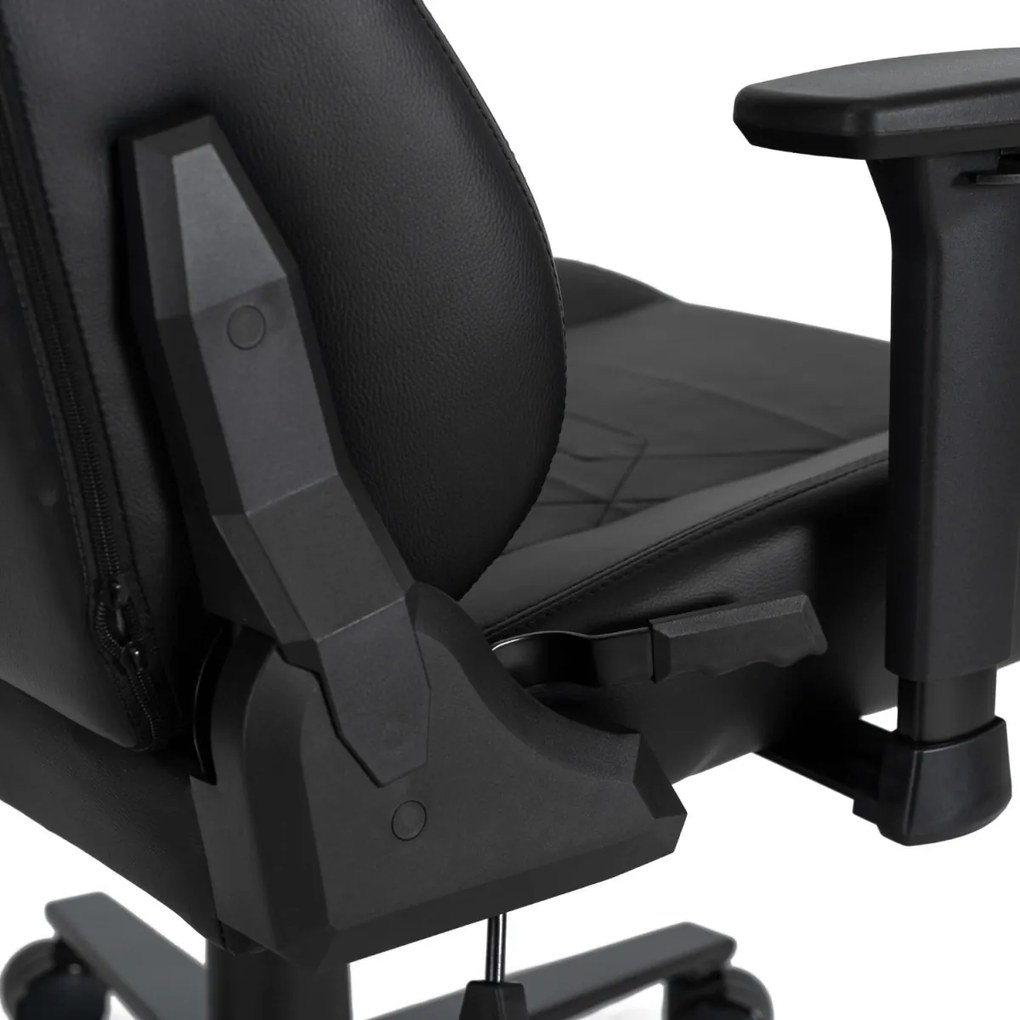 Gamer Forgószék Fekete Színben. APEX