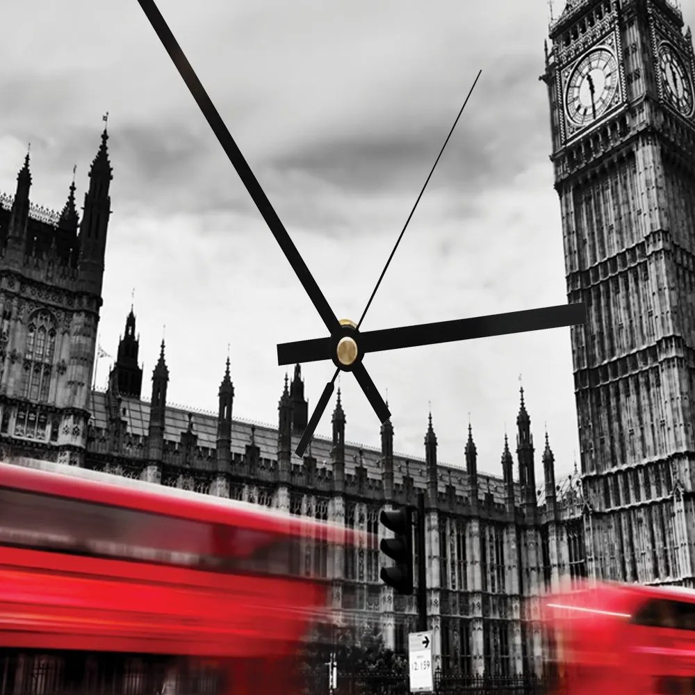 Gario Falióra London szívében Méret: 80 x 80 cm