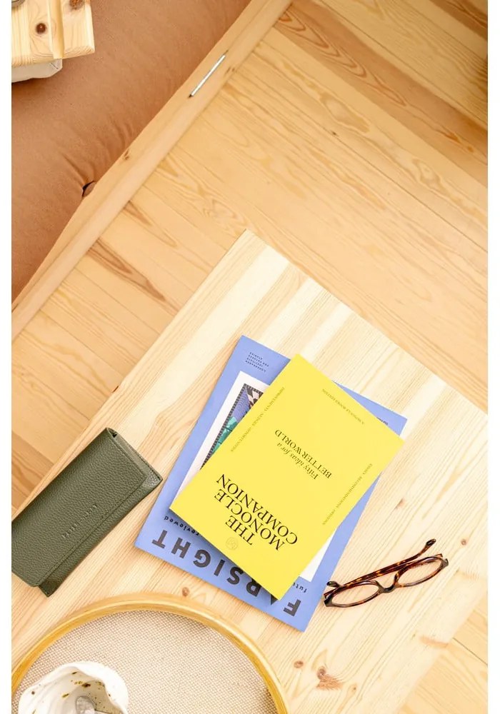 Barna borovi fenyő dohányzóasztal 45x68 cm Japan – Karup Design