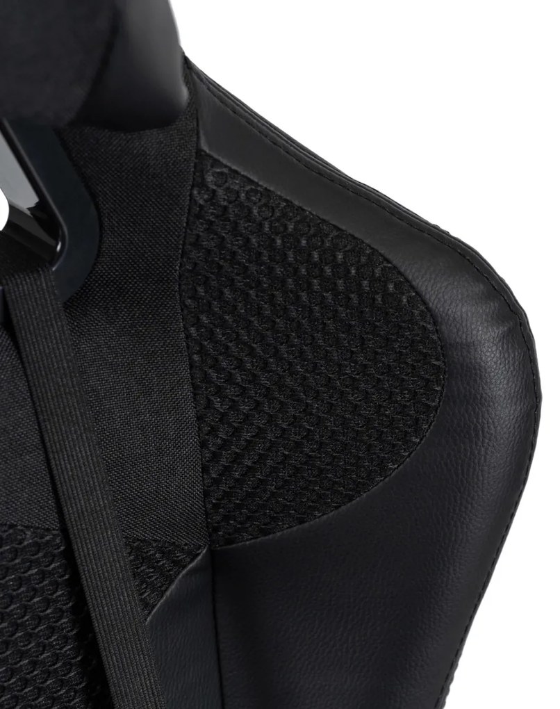 Gamer/Irodai Forgószék Fekete Színben. FLASH