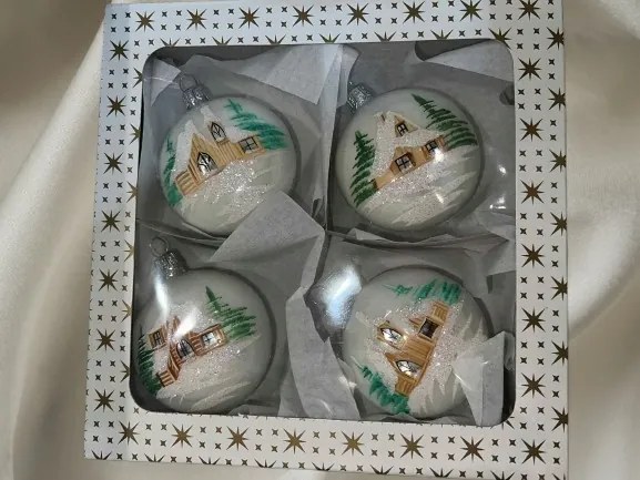 4 Db-os Készlet Kézzel festett üveggömbök: Téli házikó