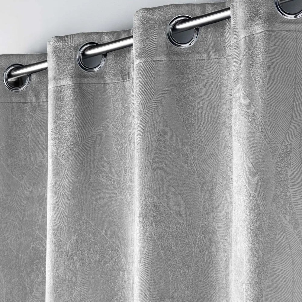 Világosszürke bársony sötétítő függöny 135x280 cm Melodie – douceur d'intérieur