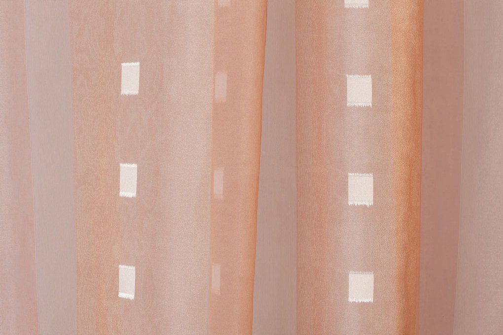 strukturált fátyol 2010 kol 552 300cm magas