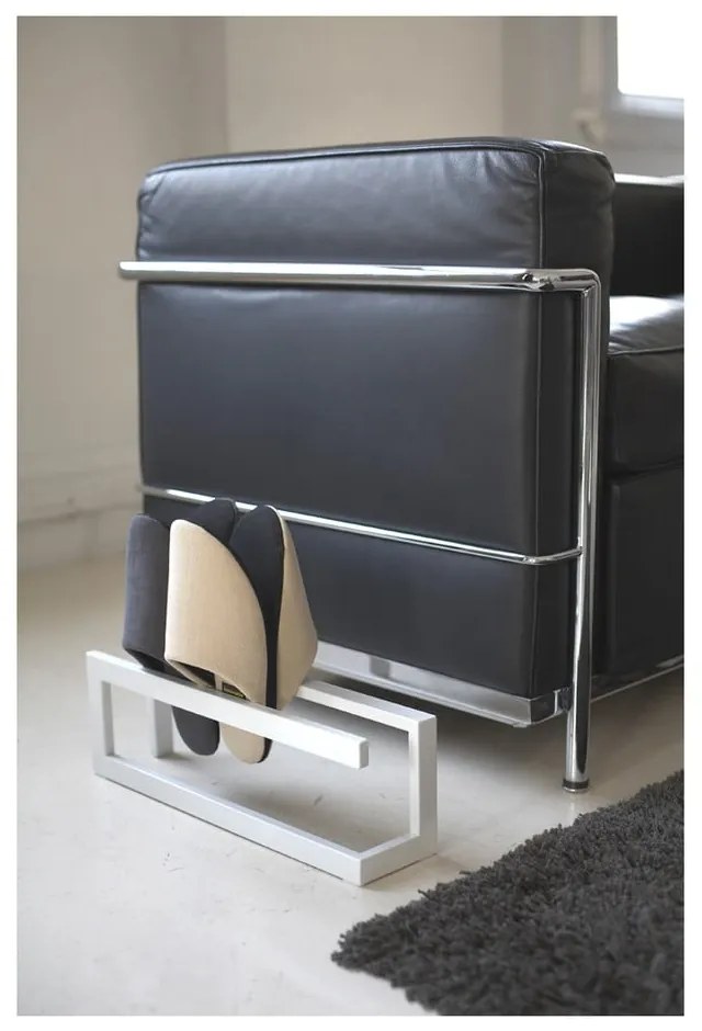 Fehér fém papucstartó állvány Line – YAMAZAKI