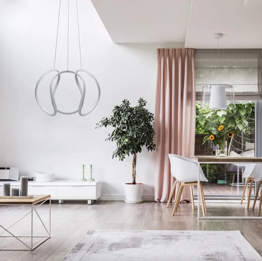Elegáns, modern LED mennyezeti lámpa távirányítóval króm