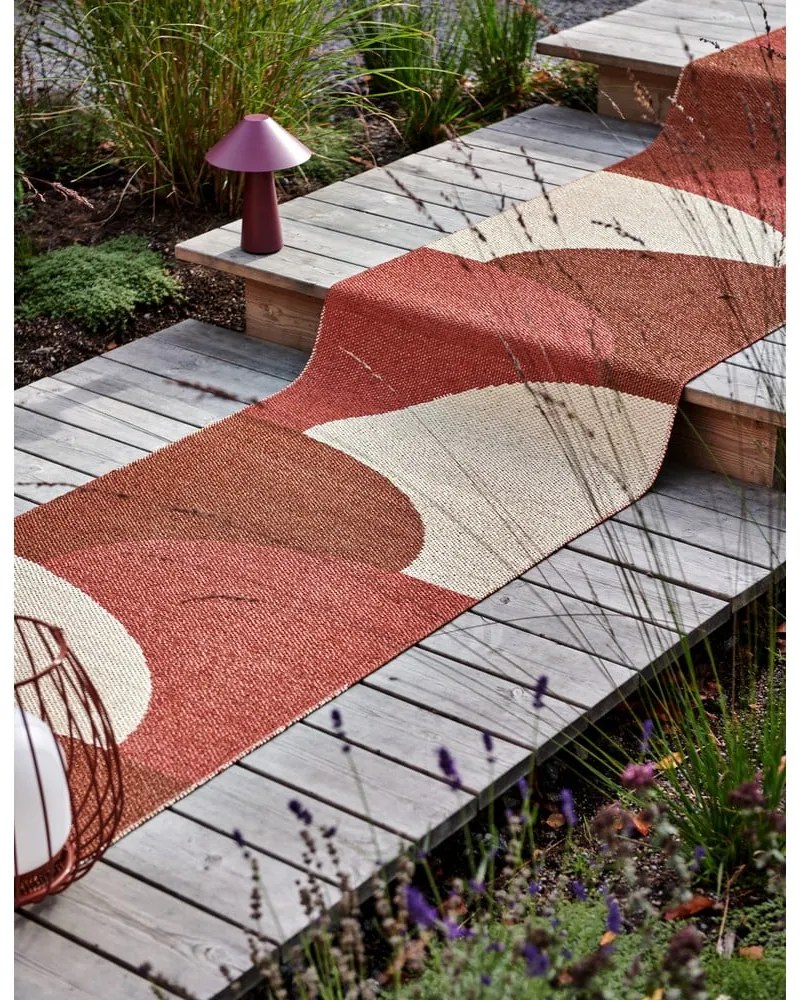 Téglavörös kültéri-beltéri futószőnyeg 70x180 cm Hill Brick Rust – Pappelina