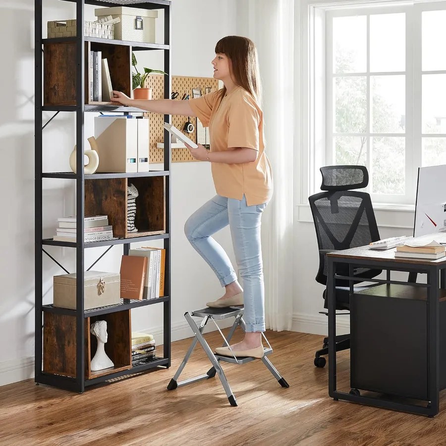 Összecsukható 2 lépcsős létra, konyhai fellépő, fekete