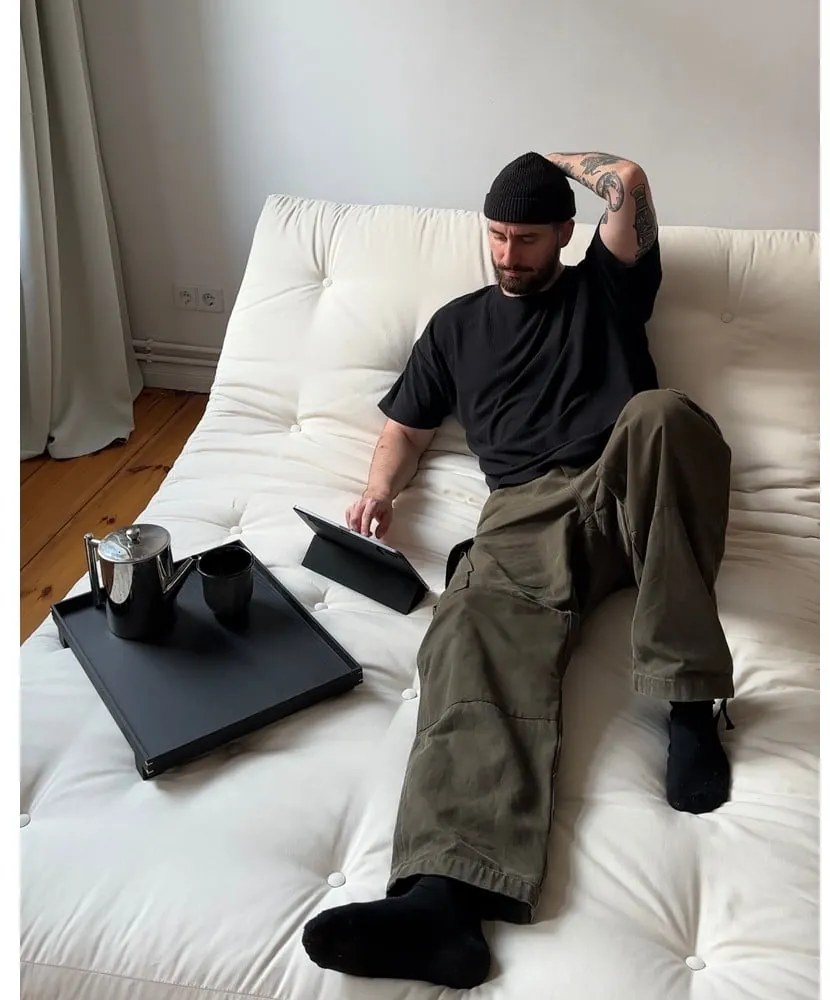 Krémszínű kinyitható kanapé 140 cm Roots Black Night – Karup Design