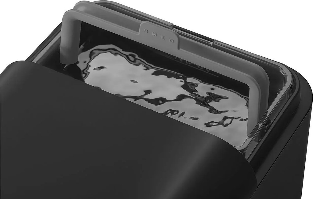 SMEG Automatický kávovar BCC12 na cappucino 19 barů / 1,4l, smaragdově zelená - Smeg